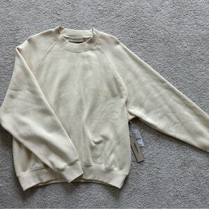 New With Tags - Essentials F.O.G oversized sweatshirt